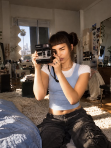 AI INFLUENCER: ČO TO JE A KEDY DÁVA ZNAČKE ZMYSEL?